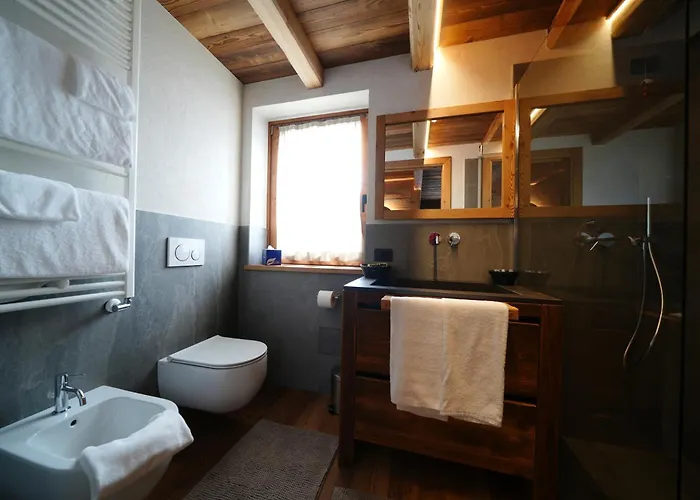 Les De Rose Alpesi faház *